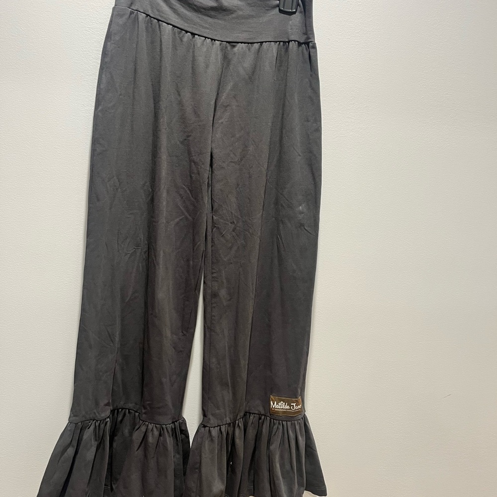 Matilda Jane Big Ruffle Pull On Pants Gray Womens Size XS - Picture 2 of 10